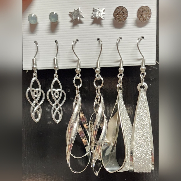 EARRINGS 24 PAIR - Picture 5 of 5